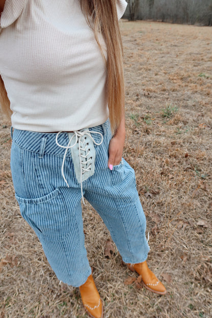Knot Tie Striped Barrel Jeans