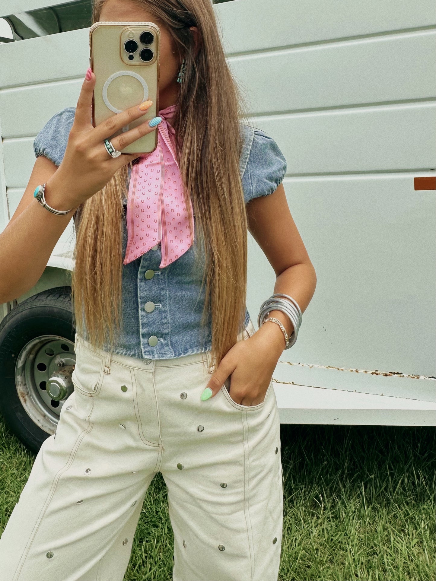 Dolly Studded Barrel Jeans