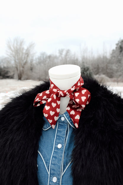 Red and White Heart Twilly